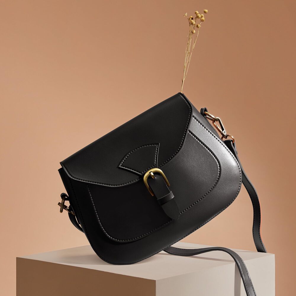 8150 Vintage Vegan Leather Saddle Crossbody Bag Black - Picture 3 of 7